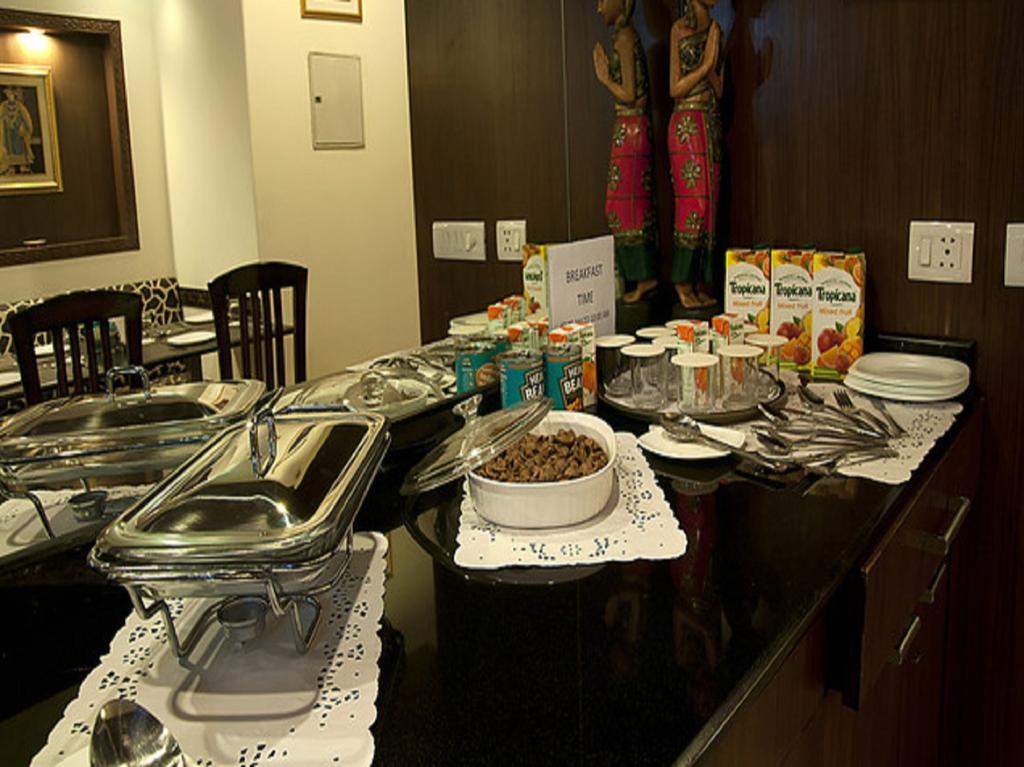 Red Maple Bed & Breakfast Nuova Delhi Esterno foto