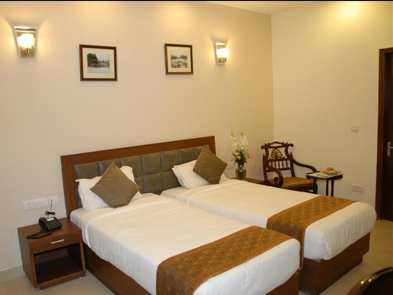 Red Maple Bed & Breakfast Nuova Delhi Esterno foto